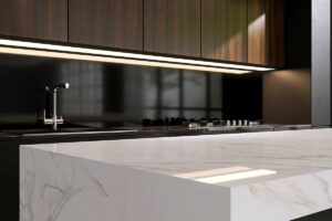 Bianco e nero in cucina: quando funziona (e quando no)