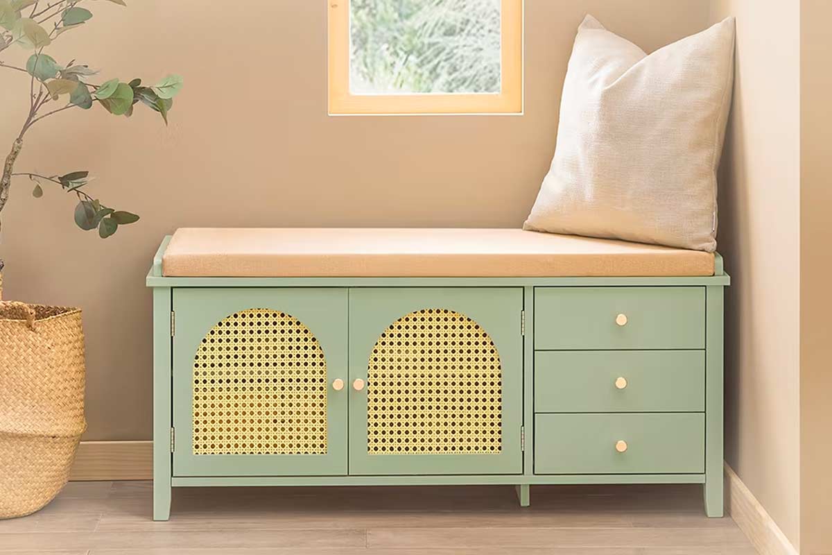 scarpiera con seduta verde di Maisons du Monde