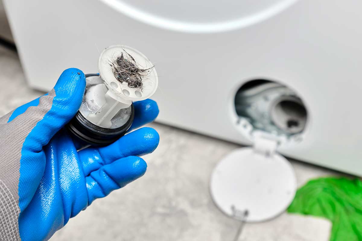 Ogni quanto pulire il filtro della lavatrice (e perché è fondamentale)