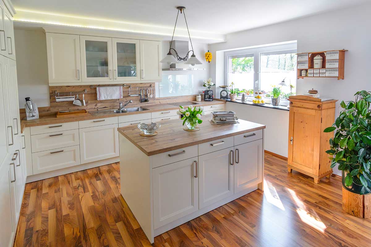 Parquet in cucina sì o no? Cosa sapere prima di sceglierlo