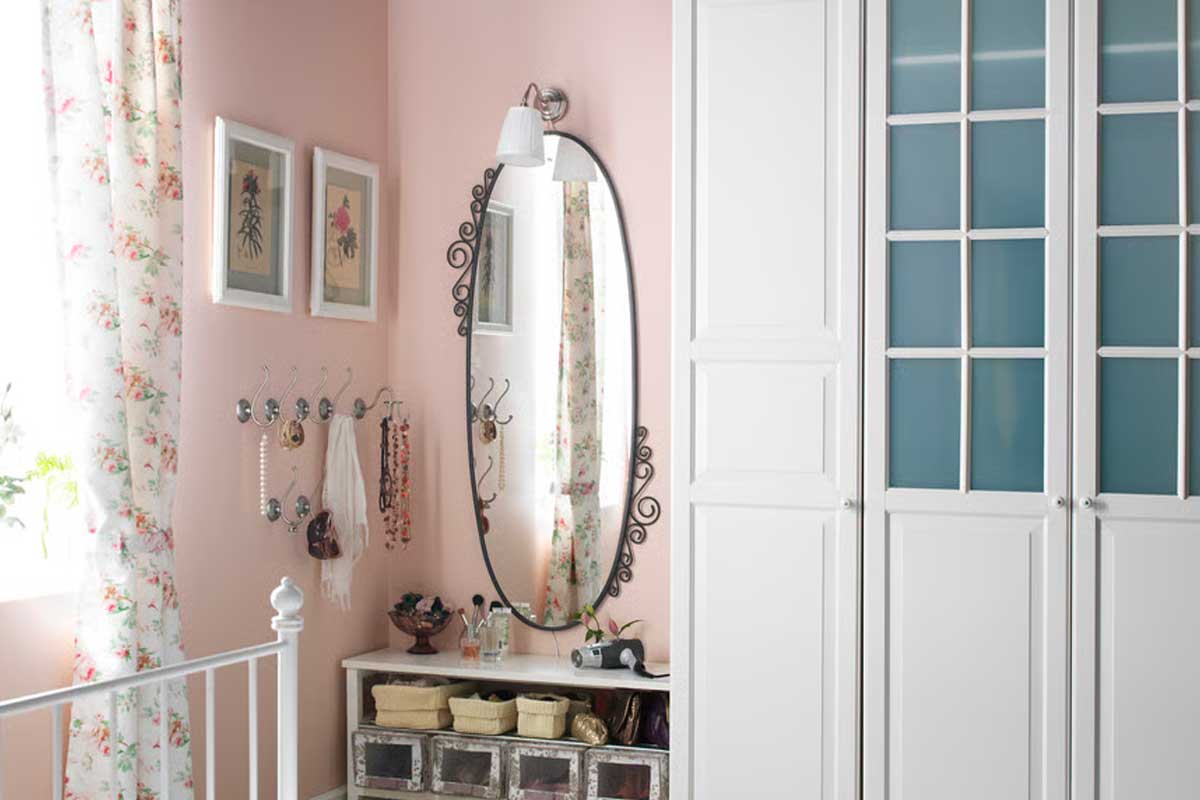 Specchio Ikea EKNE stile shabby