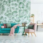 Una sola parete colorata per dare carattere al soggiorno: dove farla e quali colori funzionano davvero