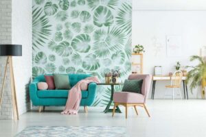 Una sola parete colorata per dare carattere al soggiorno: dove farla e quali colori funzionano davvero