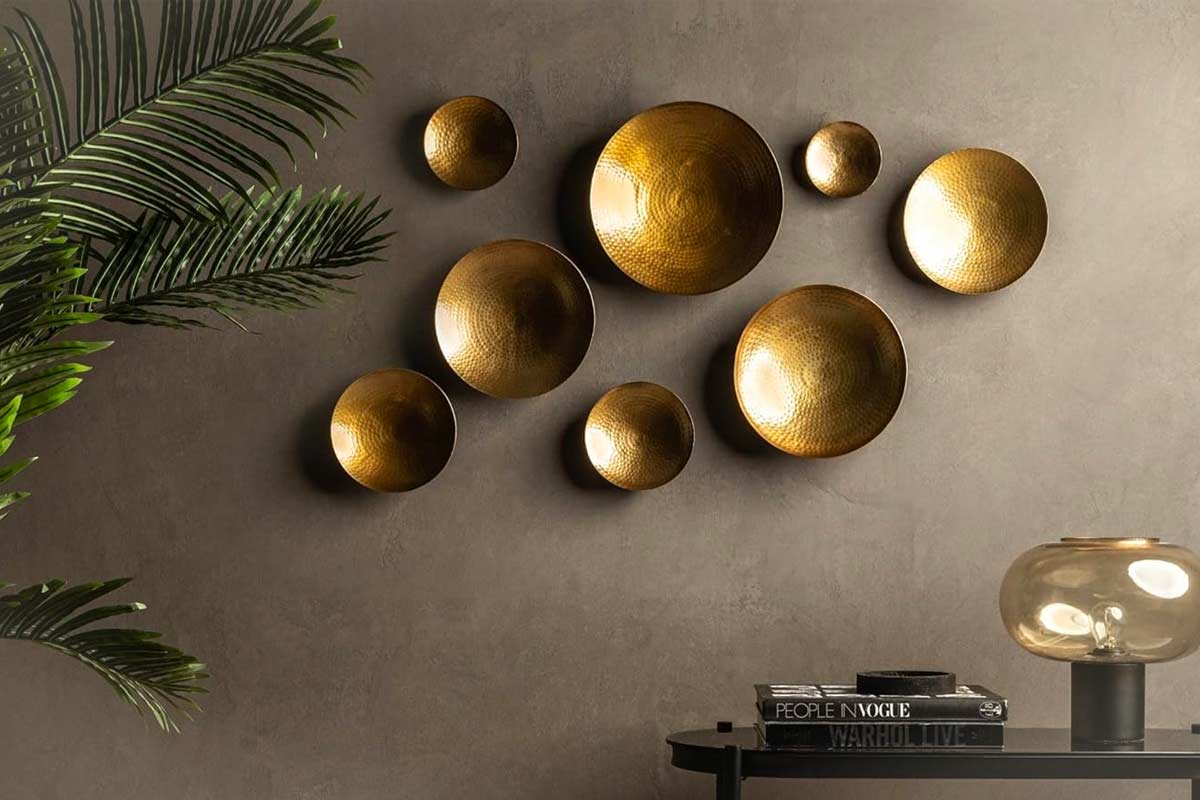 Decorazioni da parete in metallo: le idee che rendono la casa moderna ma accogliente