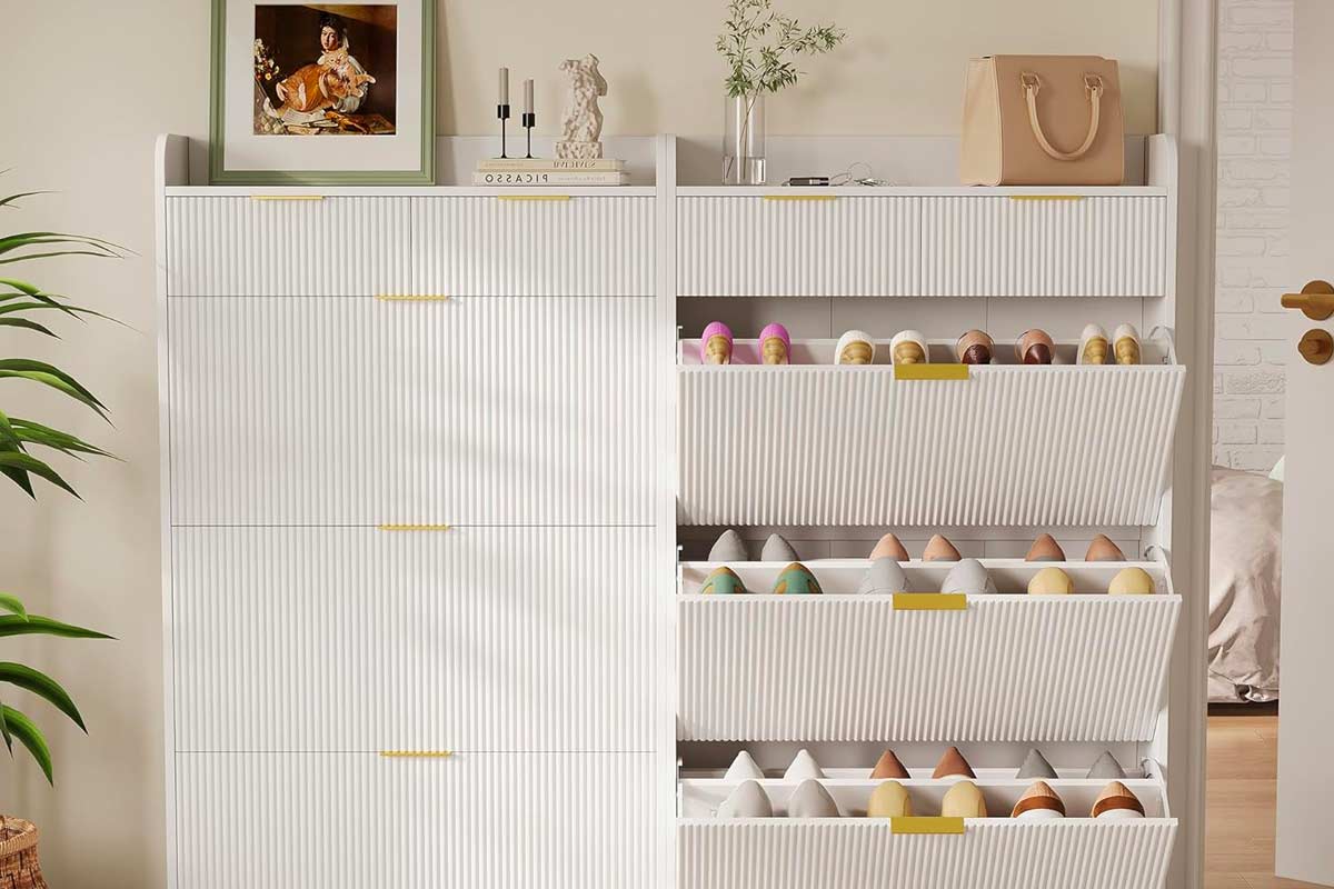 Mobile portascarpe elegante per l'ingresso