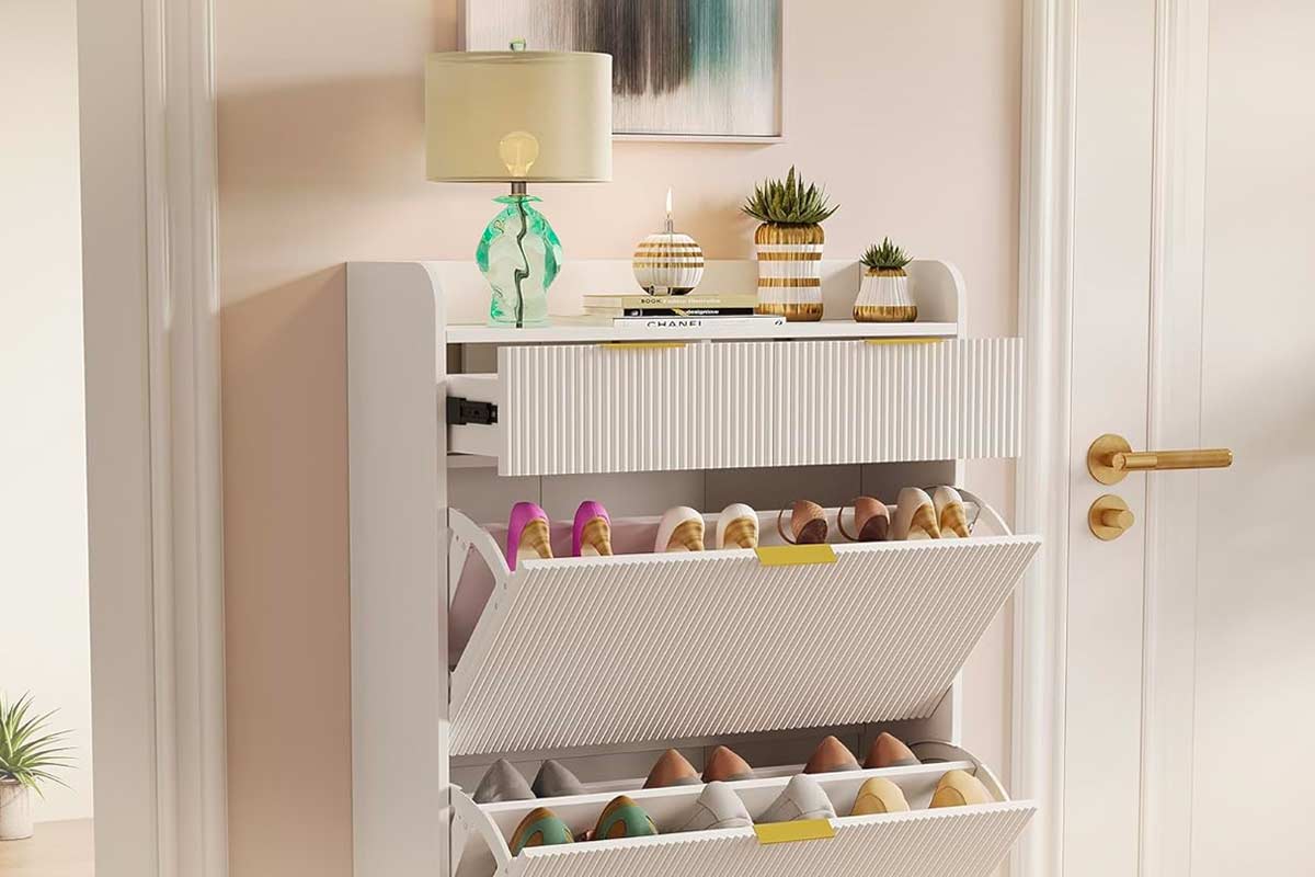 Il mobile portascarpe da ingresso che mette ordine senza rinunciare allo stile