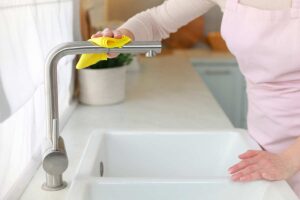 Il passaggio finale per creare uno scudo protettivo, foto di © New Africa