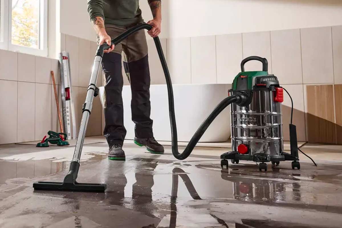 aspiratore PARKSIDE per polvere, liquidi e funzione soffiatore