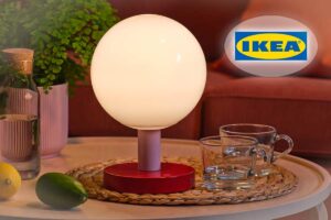 lampada LED portatile IKEA SOLVINDEN di Aaron Probyn