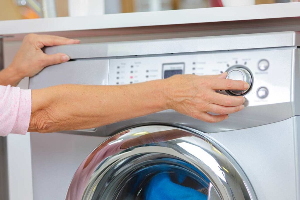 Lavaggio dei piumoni: perché portarli in lavanderia è inutile se hai questo programma in lavatrice