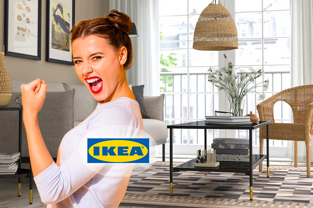 tavolino IKEA ÄSPERÖD con vetro fumé e dettagli dorati