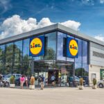 Lidl, il rompigetto Livarno da 2,99€ che cambia il rubinetto senza rifare il bagno Rompigetto Livarno con snodo per rubinetto in offerta da Lidl