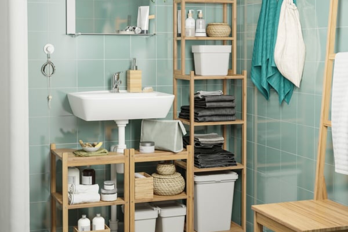 Bagno organizzato con contenitori HÅLLBAR IKEA