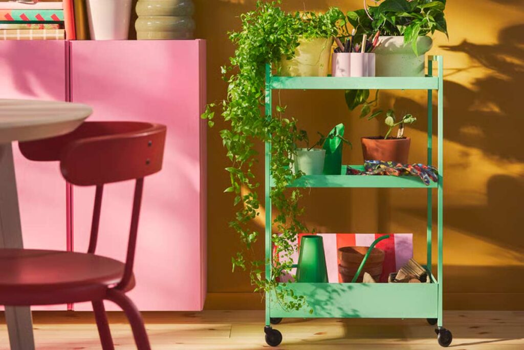 IKEA, NISSAFORS a 25€: il carrello stretto che libera cucina e bagno senza montare mensole