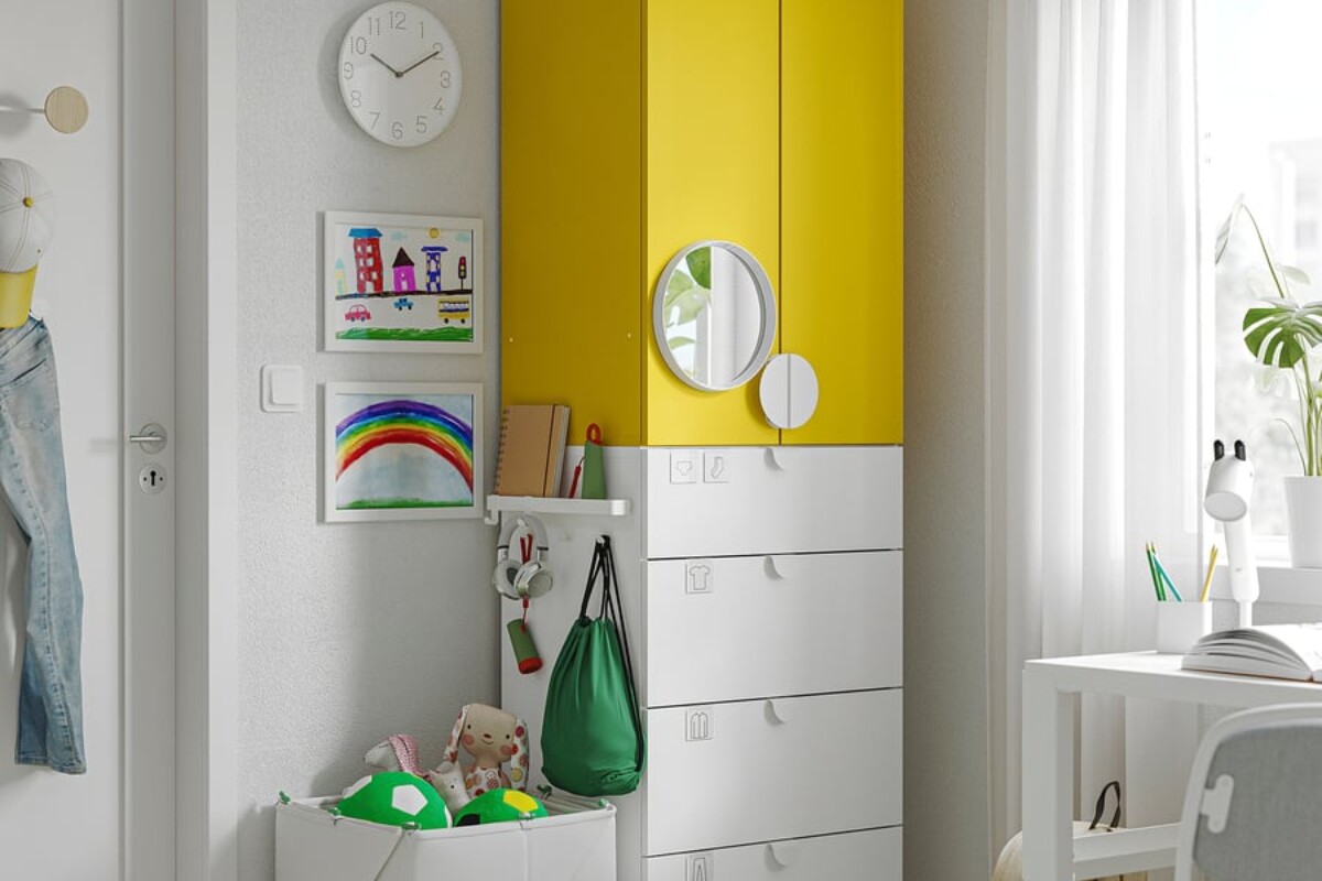 Configurazione IKEA LASTARE con accessori e ante colorate
