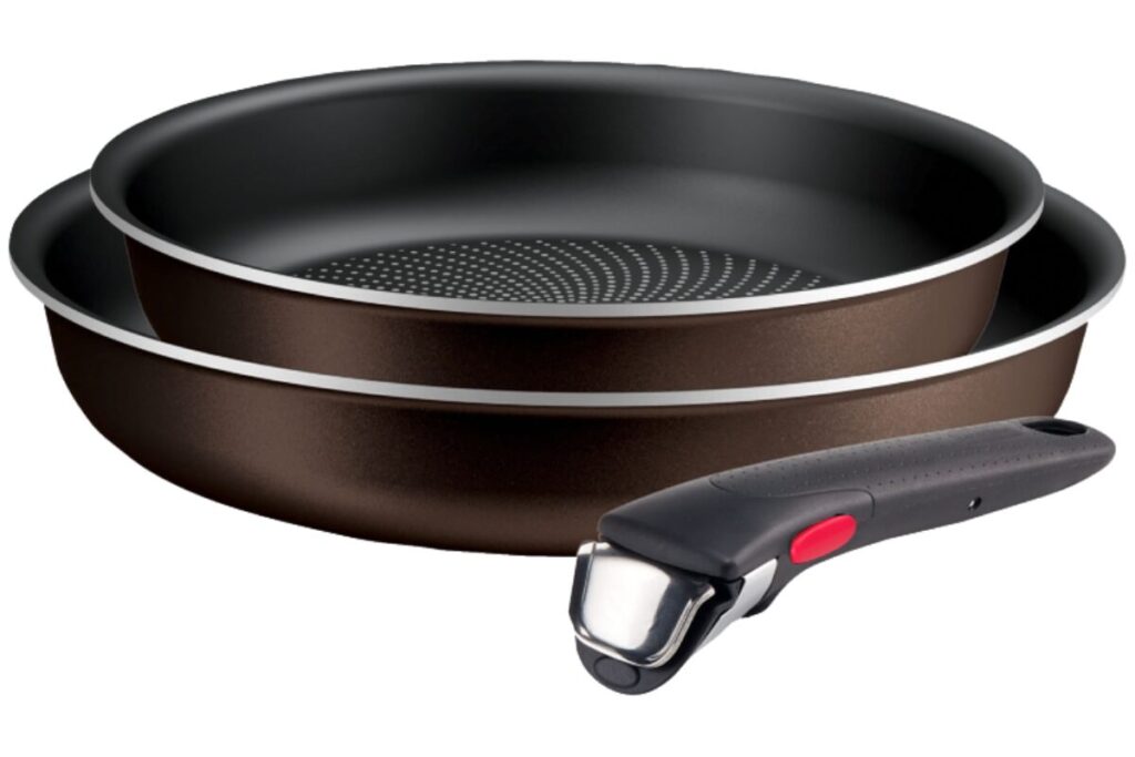 Lidl, padelle Lagostina a 39,99€ e set pentole a 24,99€: due offerte per liberare spazio in cucina